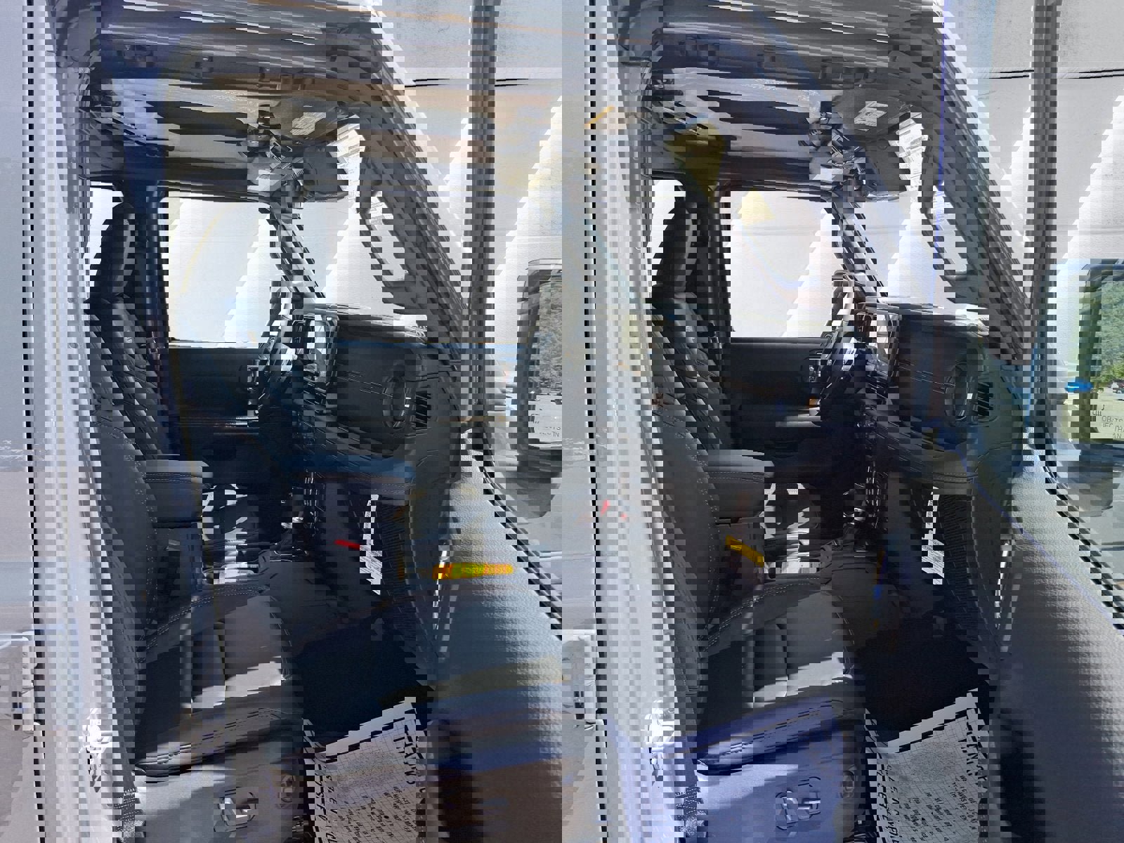 New 2025 Jeep Wrangler Unlimited Rubicon 392 image 16