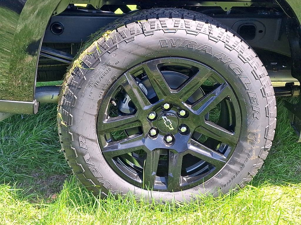 New 2026 Chevrolet Silverado 1500 RST w/ RST Select Package AWD/4WD image 5