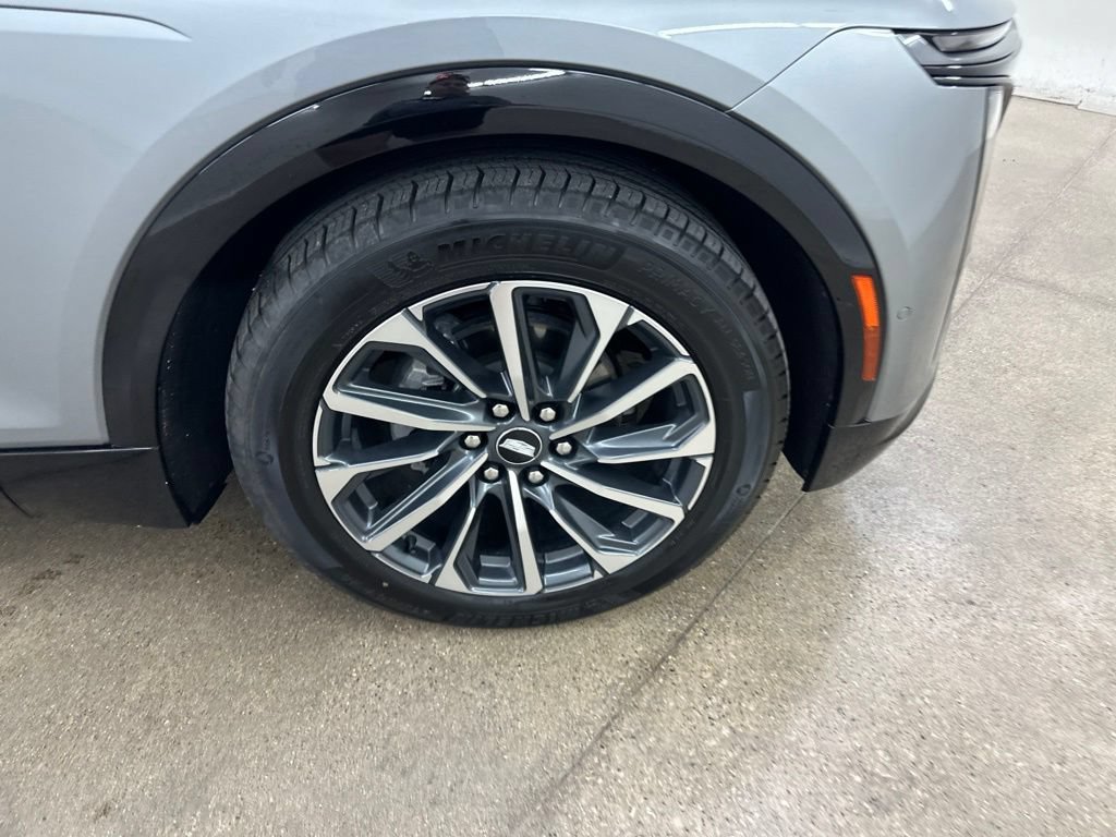 Certified 2025 Cadillac Lyriq Sport AWD/4WD image 13