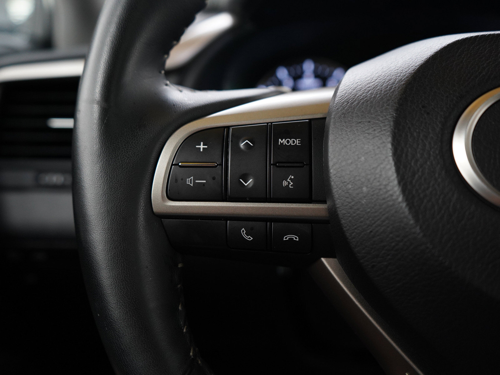 Used 2022 Lexus RX 350 AWD w/ Premium Package image 27