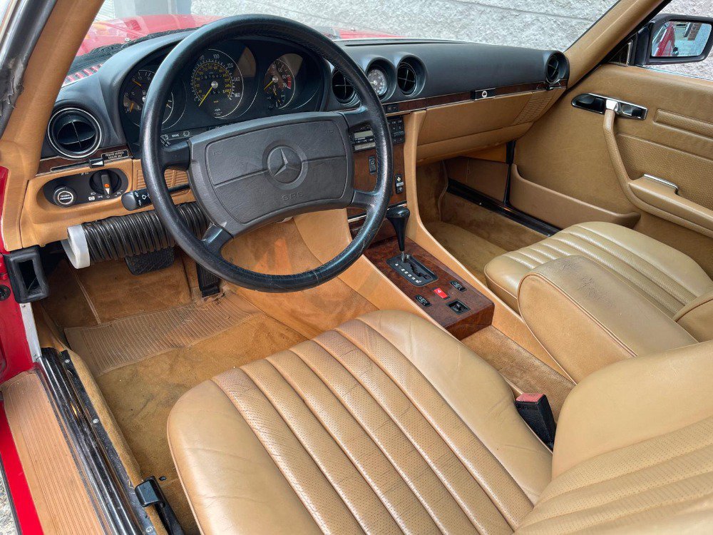 Used 1988 Mercedes-Benz 560 SL image 7