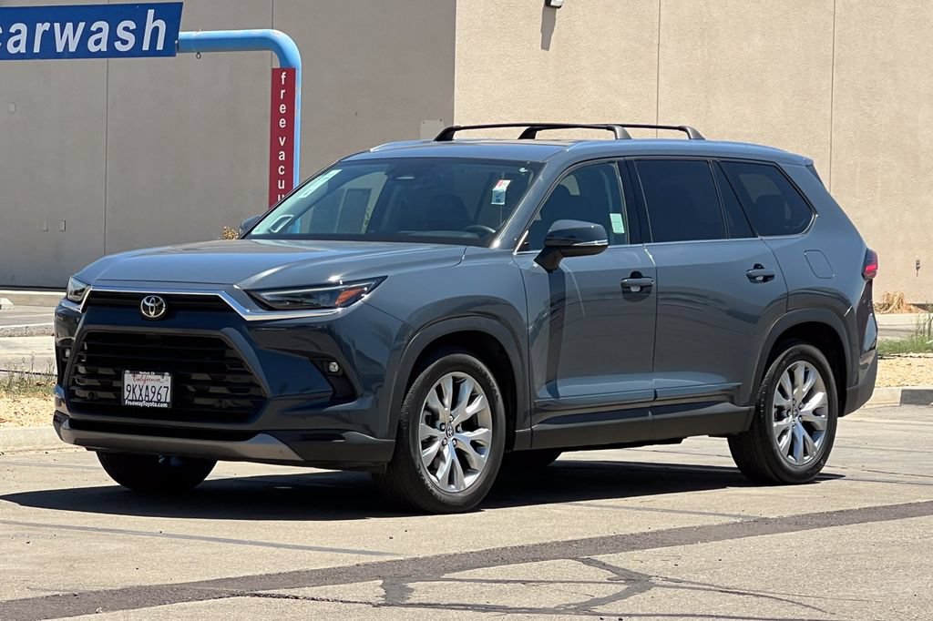 Certified 2024 Toyota Grand Highlander FWD image 10