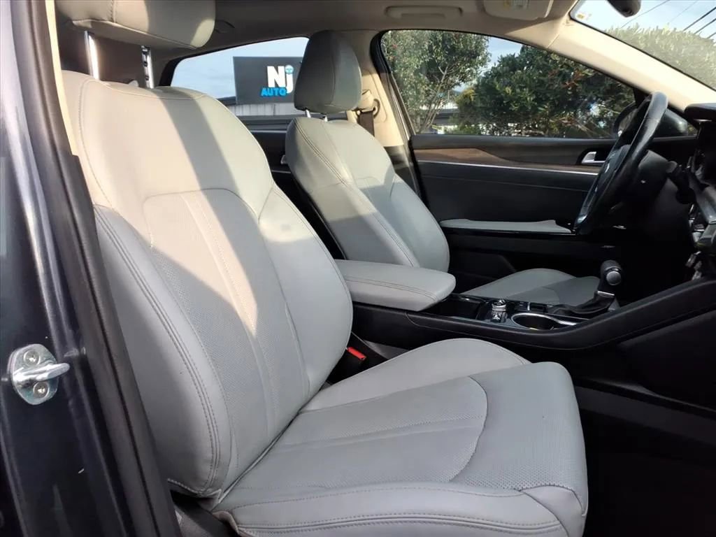 Used 2021 Kia K5 EX w/ EX Premium Package image 13