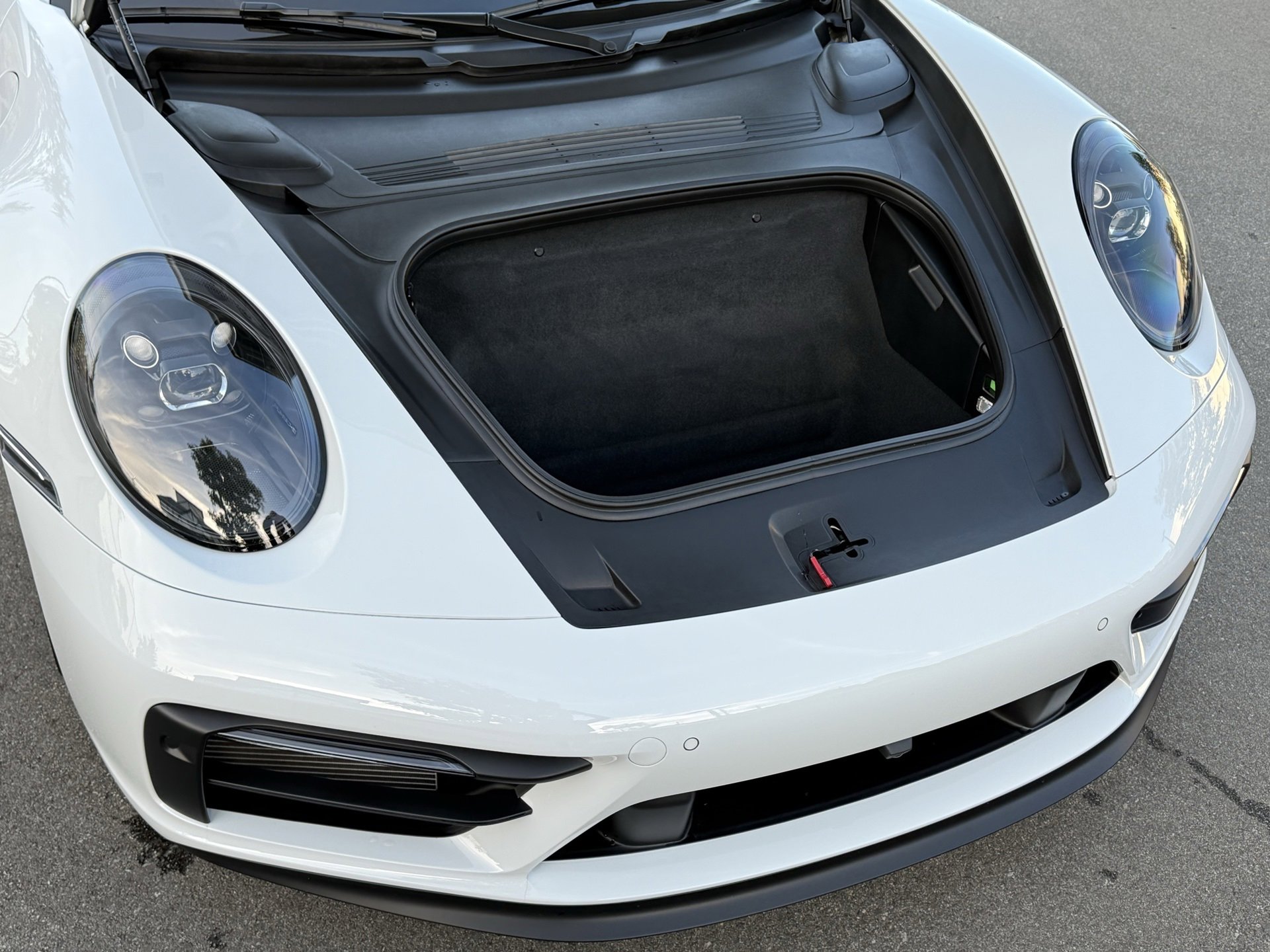 Used 2023 Porsche 911 Carrera GTS w/ Premium Package image 33