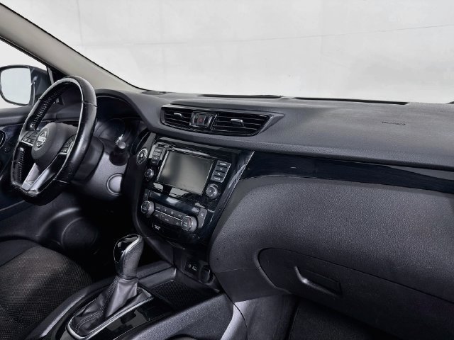 Used 2021 Nissan Rogue Sport SV FWD image 26