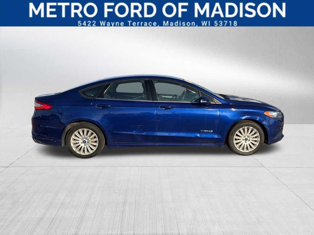 Used 2013 Ford Fusion SE image 1