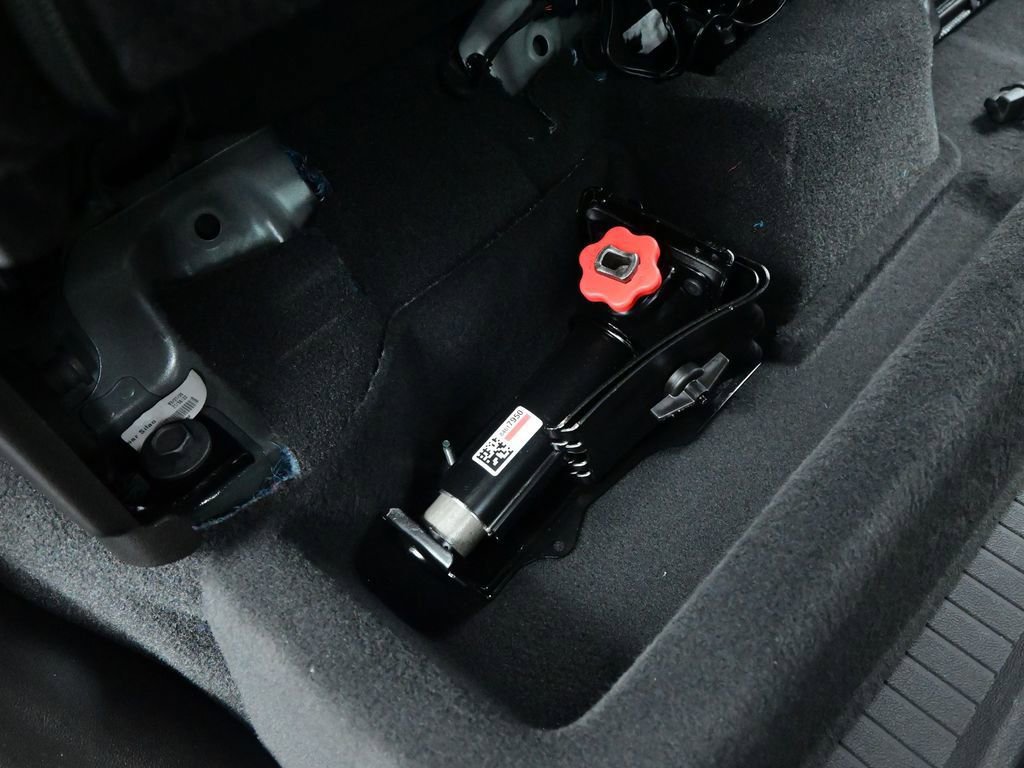 Used 2025 Chevrolet Silverado 1500 LT Trail Boss w/ Convenience Package II image 38