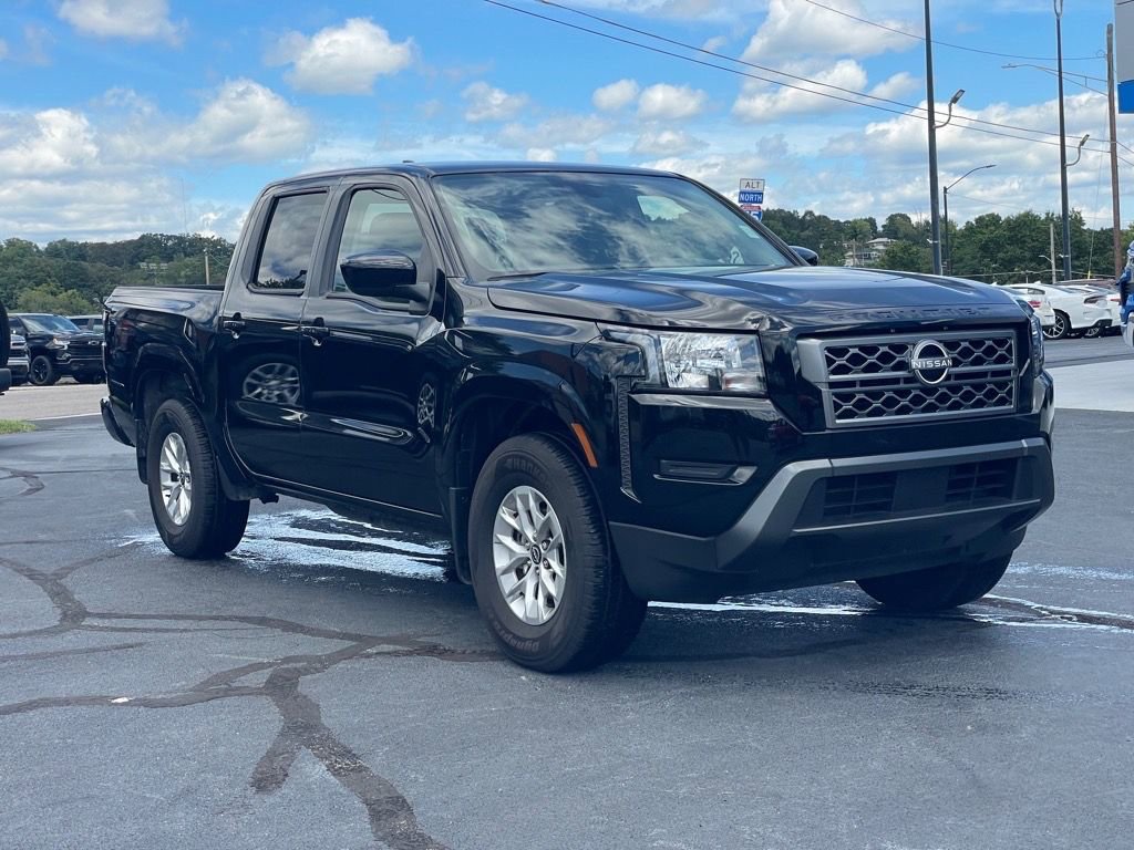 Used 2024 Nissan Frontier SV w/ Technology Package