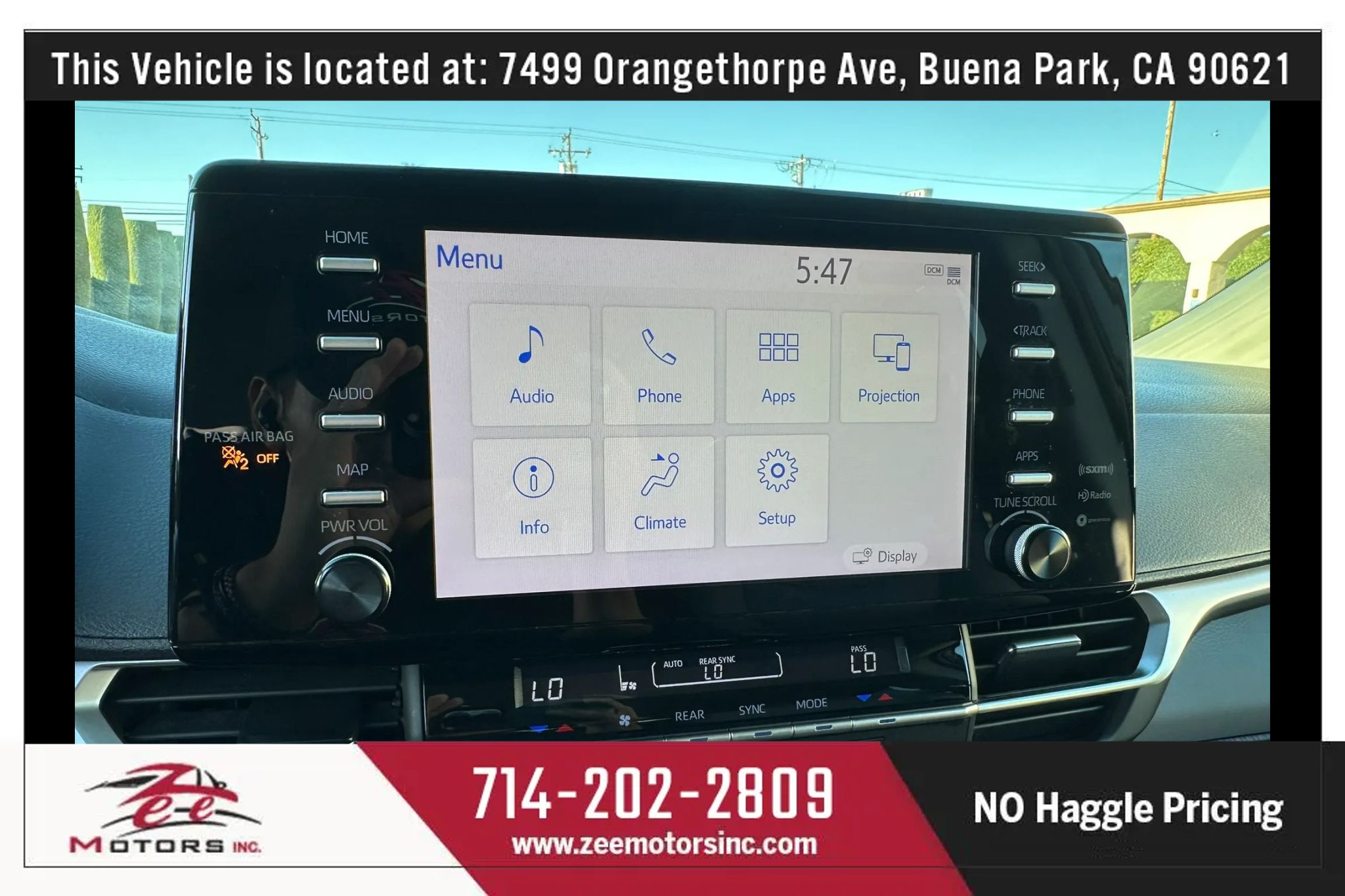 Used 2021 Toyota Sienna LE w/ LE Plus Package FWD image 27