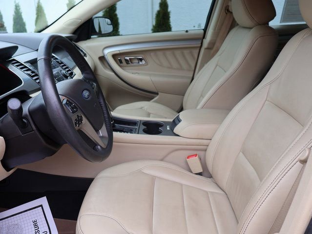 Used 2018 Ford Taurus SEL AWD/4WD image 19