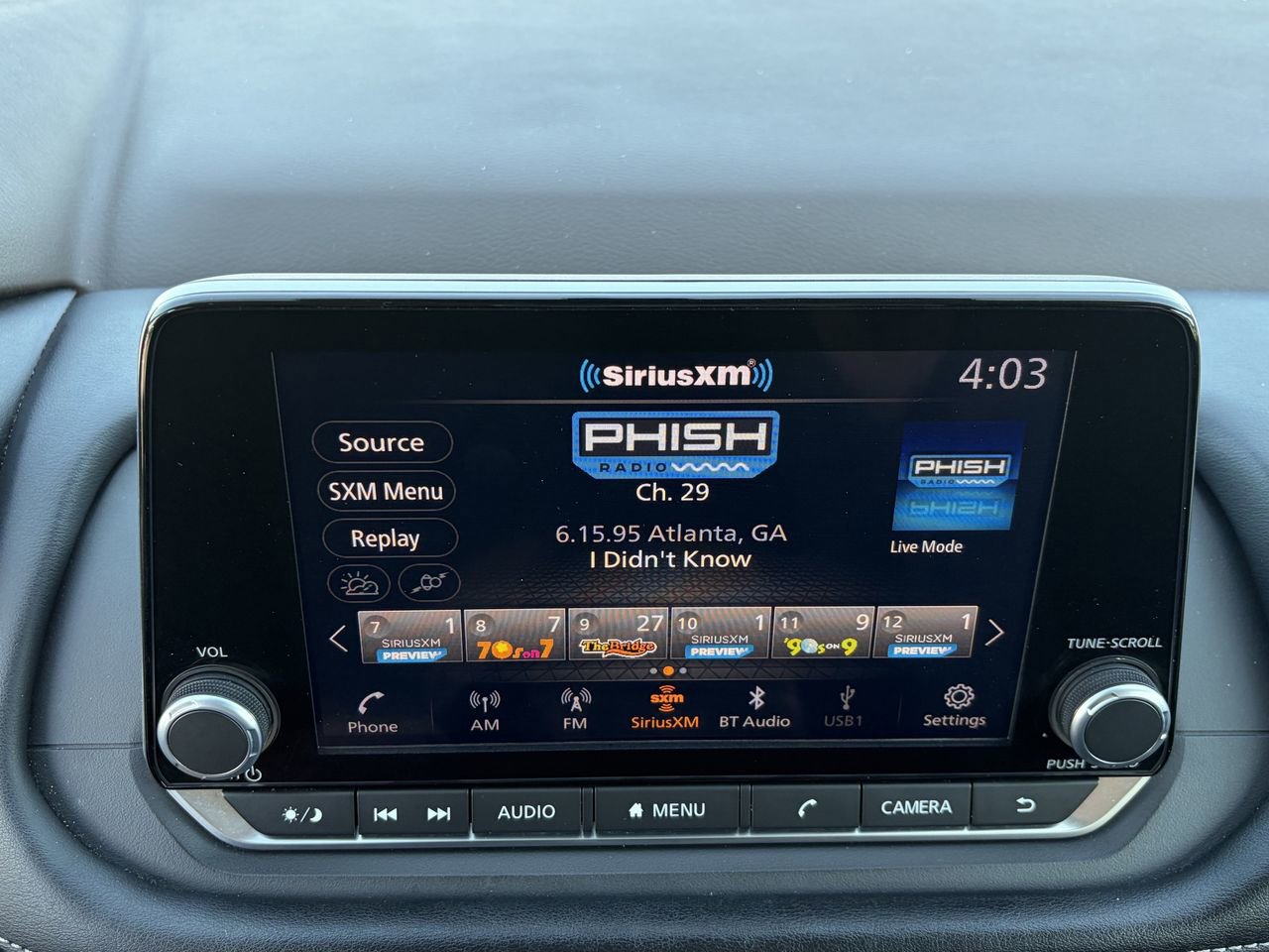 Certified 2023 Nissan Rogue SV image 13