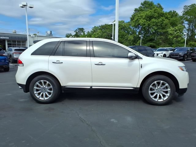 Used 2015 Lincoln MKX AWD w/ Equipment Group 102A image 8