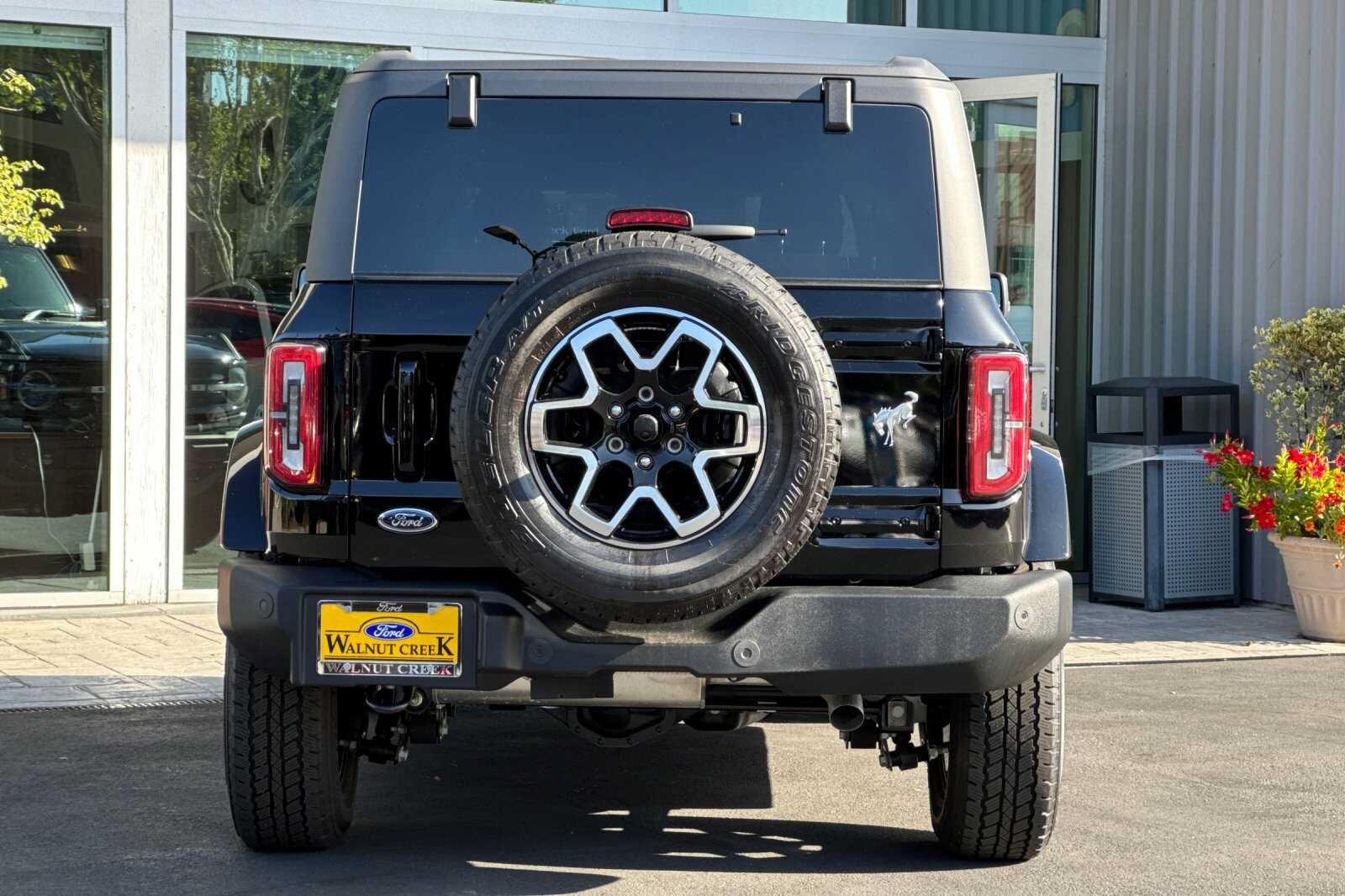 New 2025 Ford Bronco Outer Banks AWD/4WD image 5