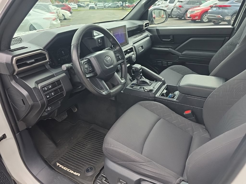 Certified 2024 Toyota Tacoma SR AWD/4WD image 8