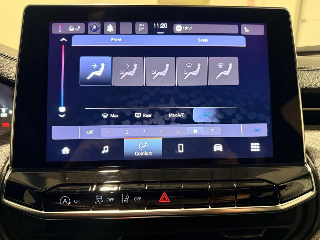 Used 2024 Jeep Compass Latitude image 22