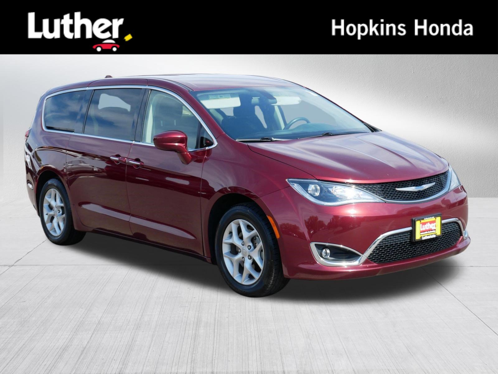 Used 2018 Chrysler Pacifica Touring Plus w/ Tire & Wheel Group