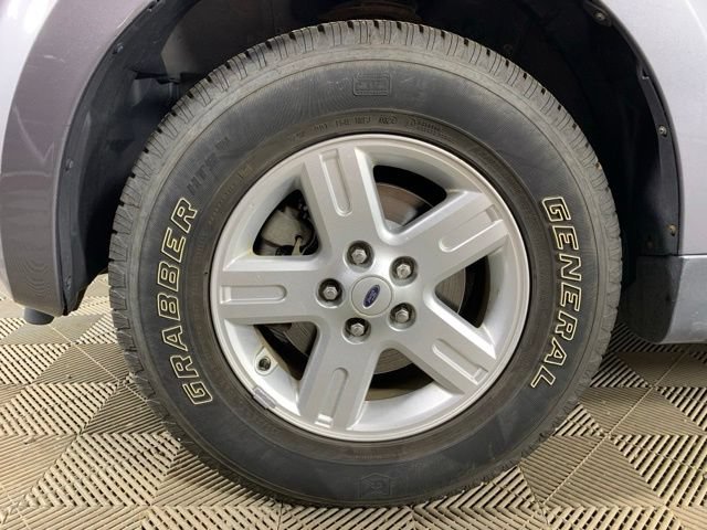 Used 2008 Ford Escape 4WD Hybrid image 33
