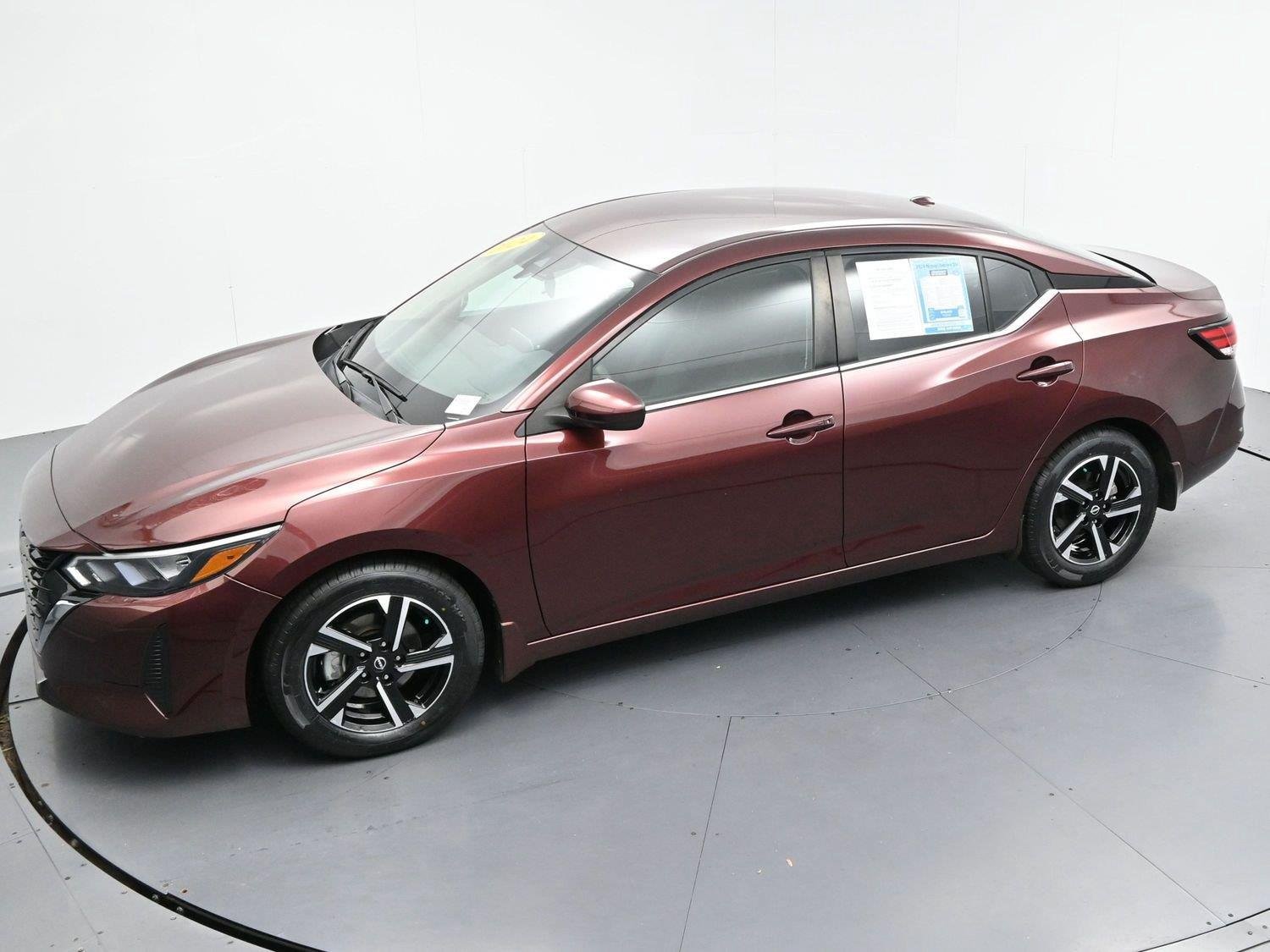 Used 2024 Nissan Sentra SV FWD image 37