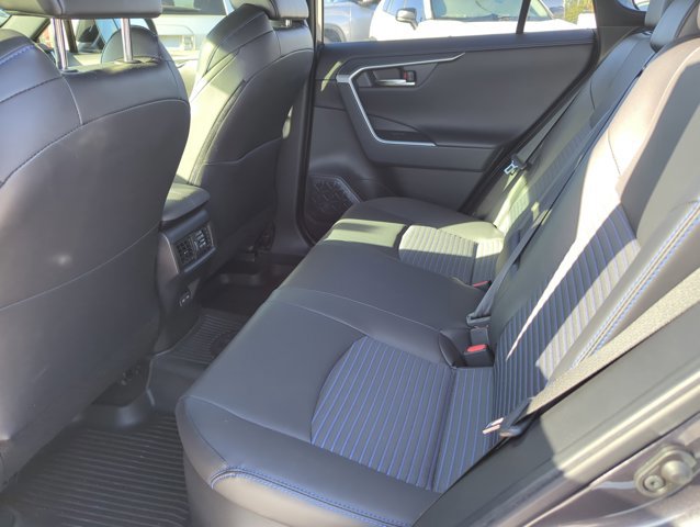 Used 2023 Toyota RAV4 XSE AWD/4WD image 8