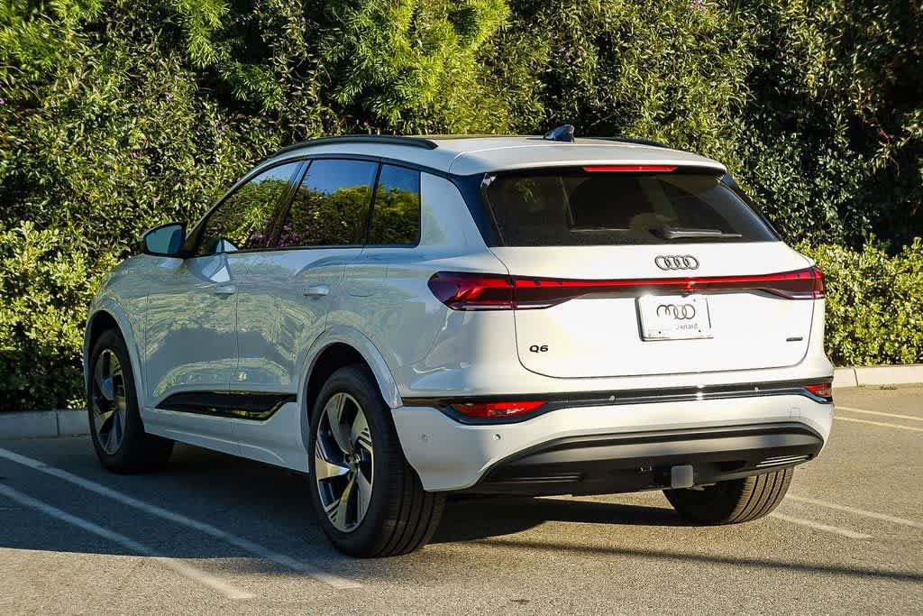 New 2025 Audi Q6 e-tron Premium Plus AWD/4WD image 6