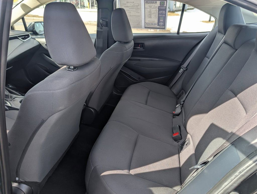Used 2024 Toyota Corolla LE image 17