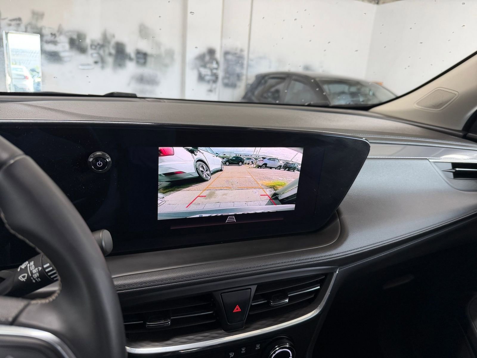 Used 2025 Buick Encore GX Preferred image 17