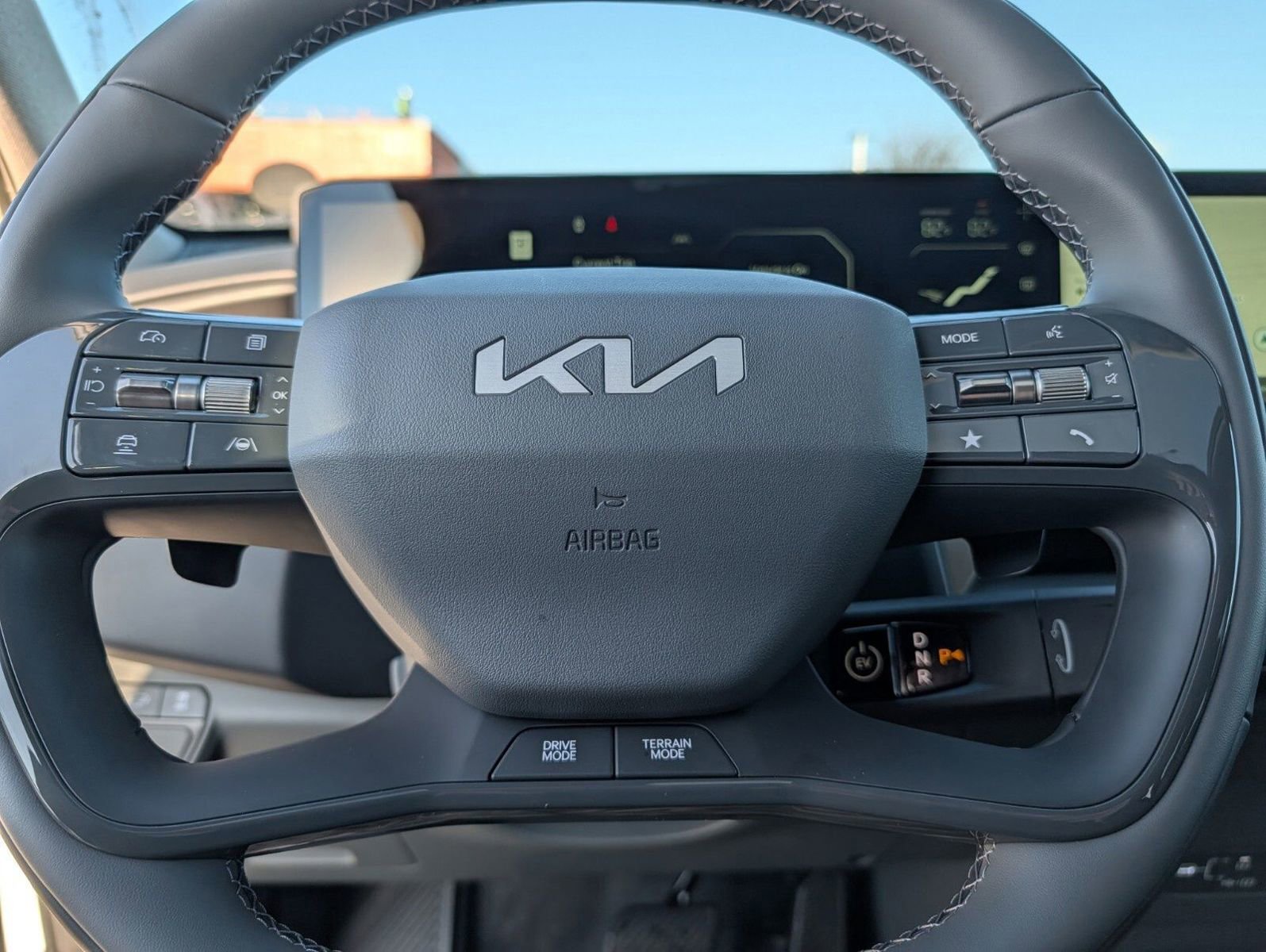New 2026 Kia EV9 Wind image 35