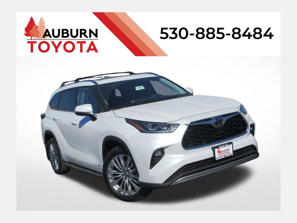 New 2026 Toyota Highlander Platinum