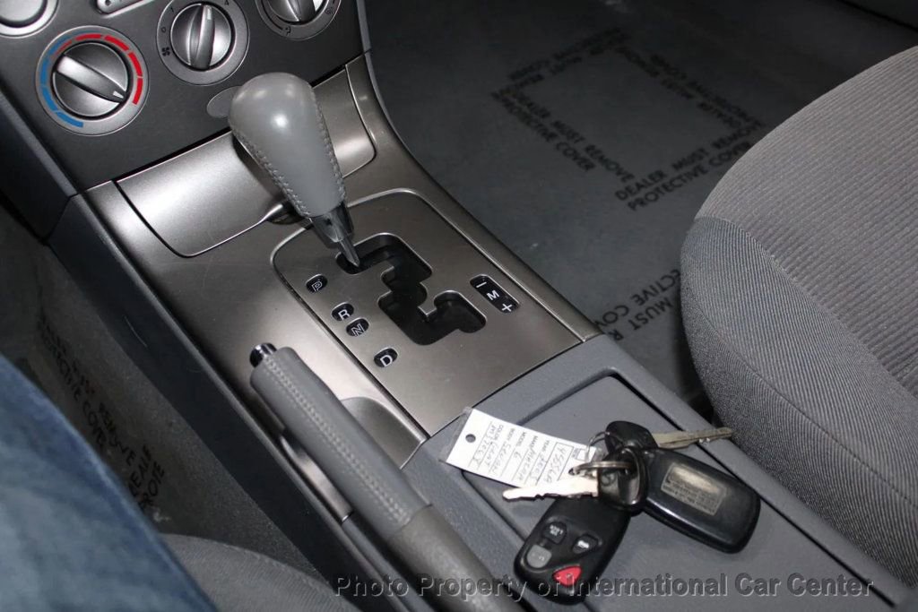 Used 2003 MAZDA MAZDA6 i image 19