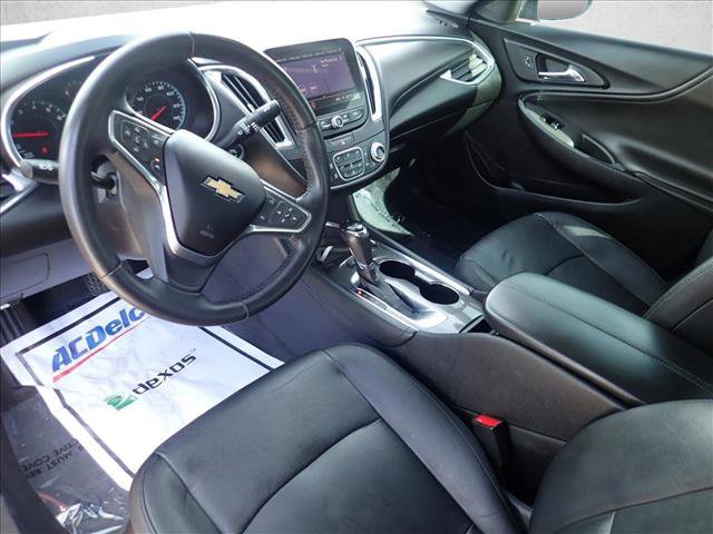 Used 2019 Chevrolet Malibu LT w/ Leather Package image 9