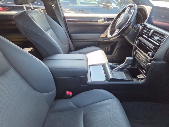 Used 2022 Lexus GX 460 Premium w/ Premium Package AWD/4WD image 5