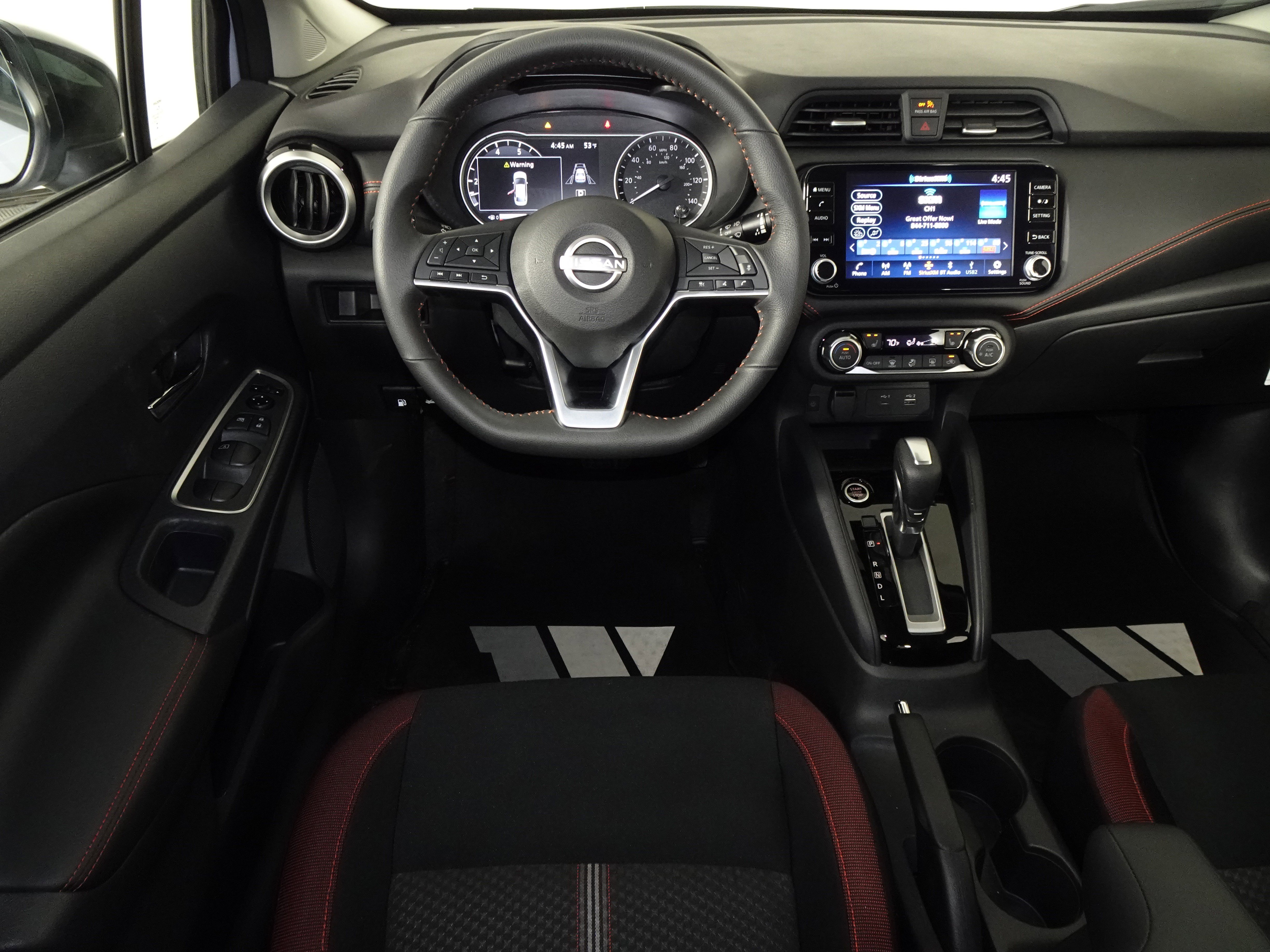 New 2025 Nissan Versa SR w/ Trunk Package image 5