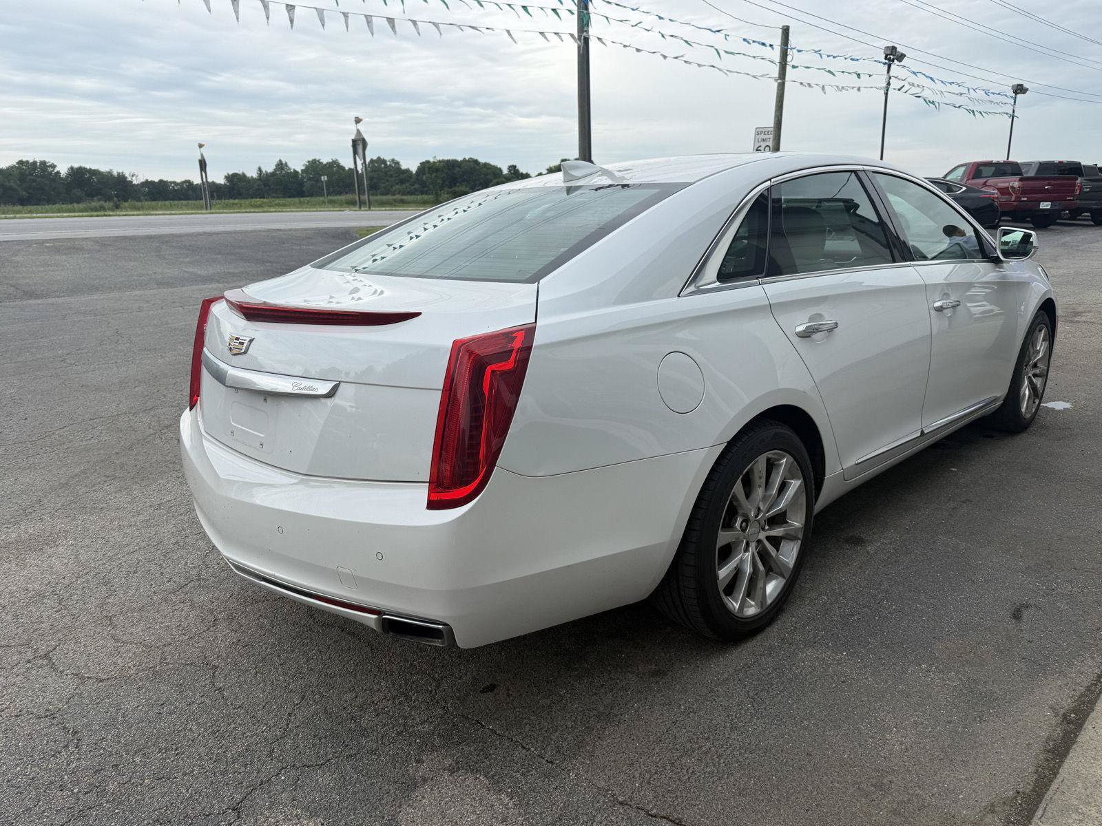 Used 2016 Cadillac XTS Premium FWD image 6