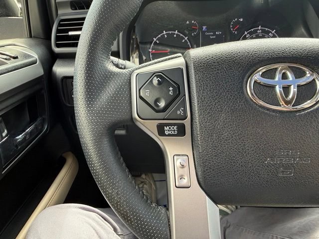 Used 2020 Toyota 4Runner SR5 Premium w/ Moonroof Package AWD/4WD image 13