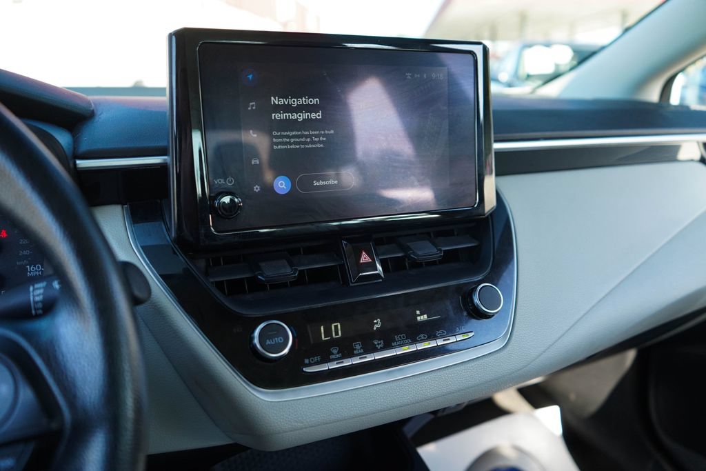 Used 2023 Toyota Corolla LE FWD image 7