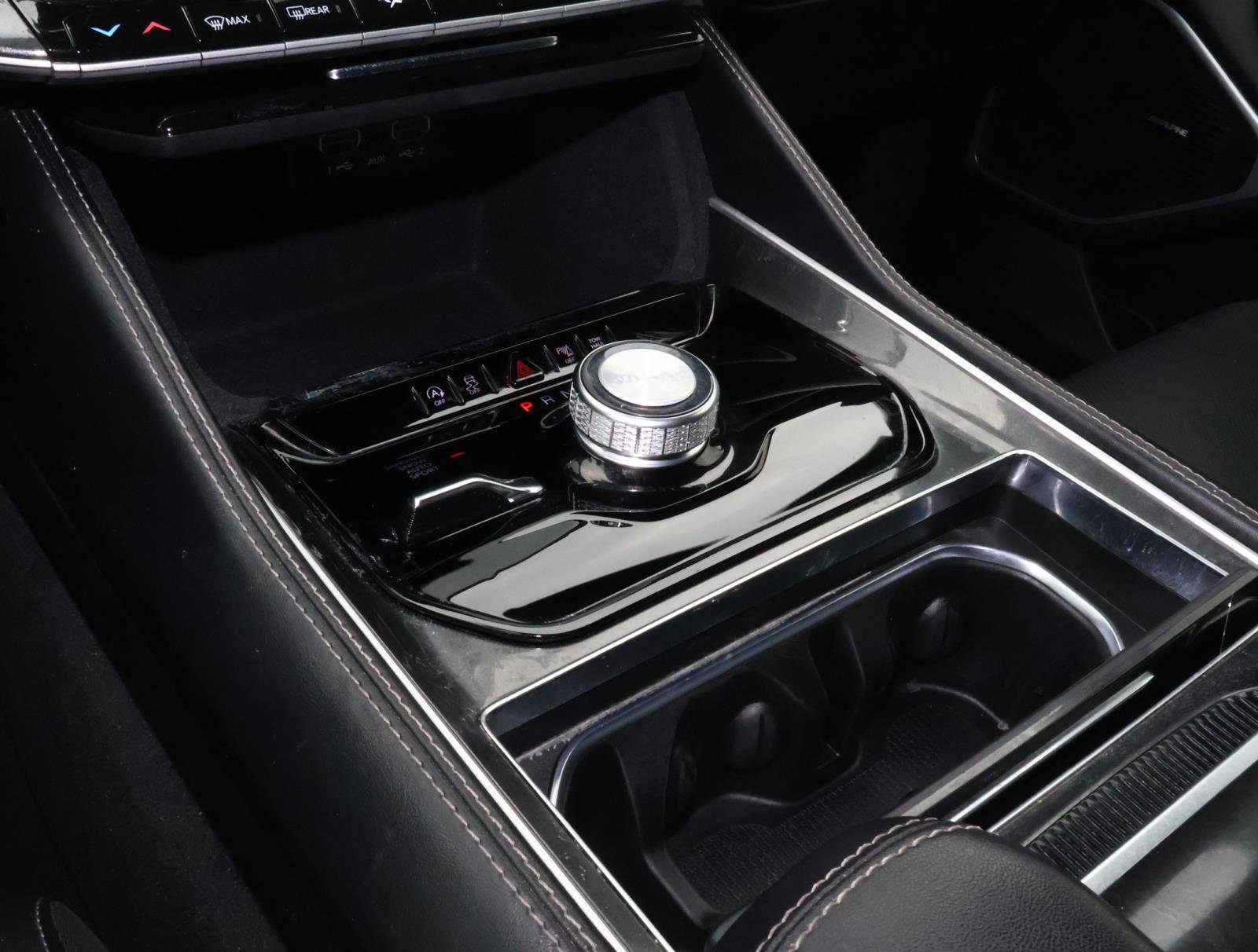 Used 2022 Jeep Wagoneer Series I w/ Premium Group I AWD/4WD image 28