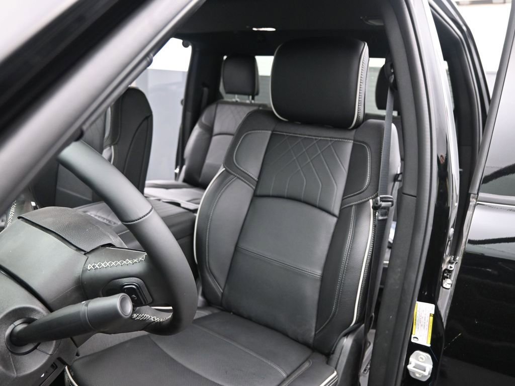New 2026 RAM 2500 Limited AWD/4WD image 11