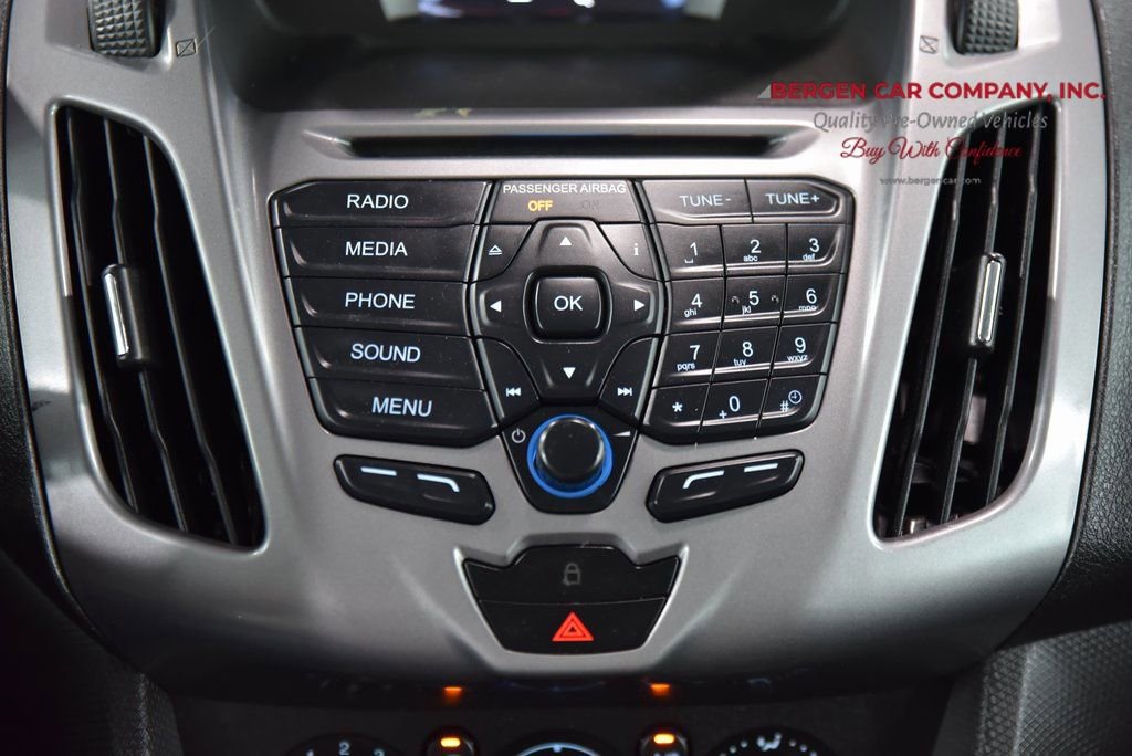Used 2016 Ford Transit Connect XLT image 24