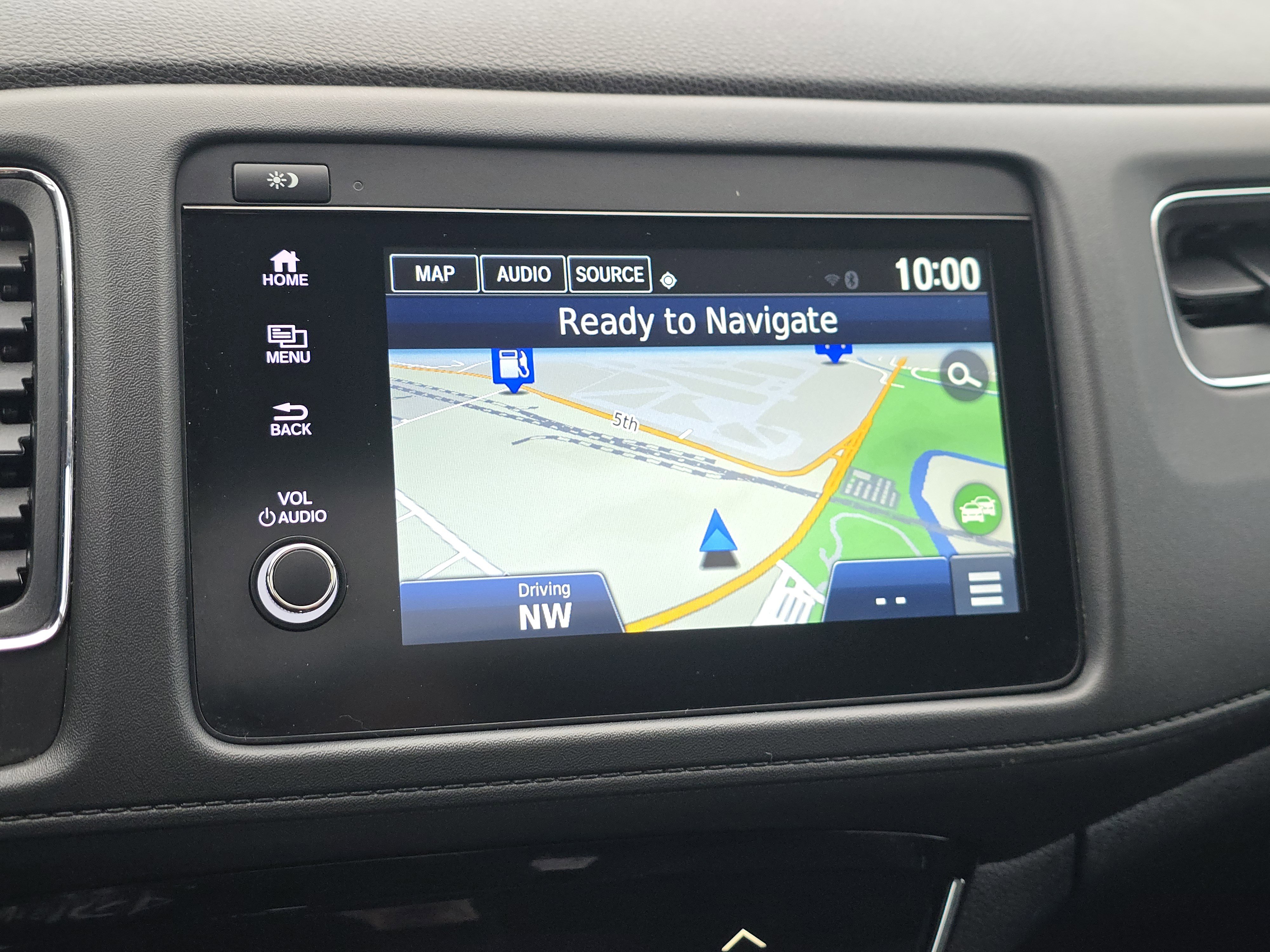 Used 2020 Honda HR-V Touring image 12