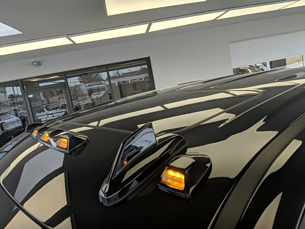 Used 2024 GMC Sierra 2500 AT4 w/ Technology Package image 12