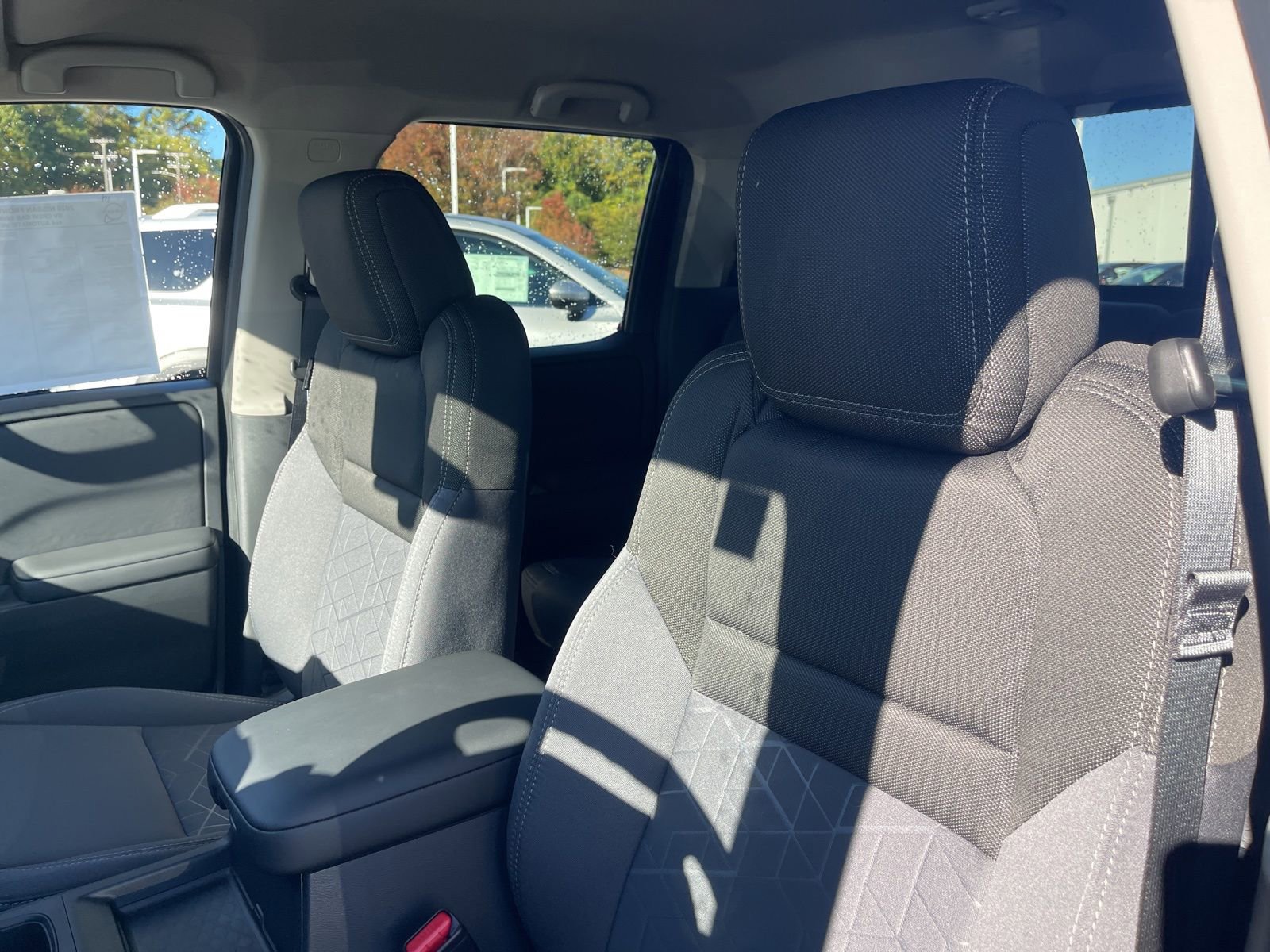 New 2026 Nissan Frontier SV w/ Tow Package image 18