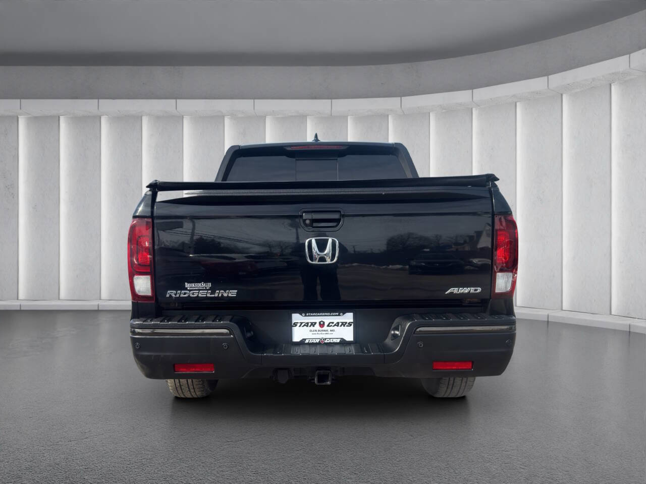 Used 2017 Honda Ridgeline Black Edition image 4