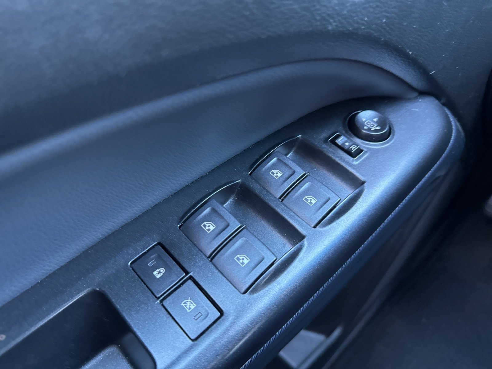 Used 2022 Chevrolet Colorado Z71 image 37