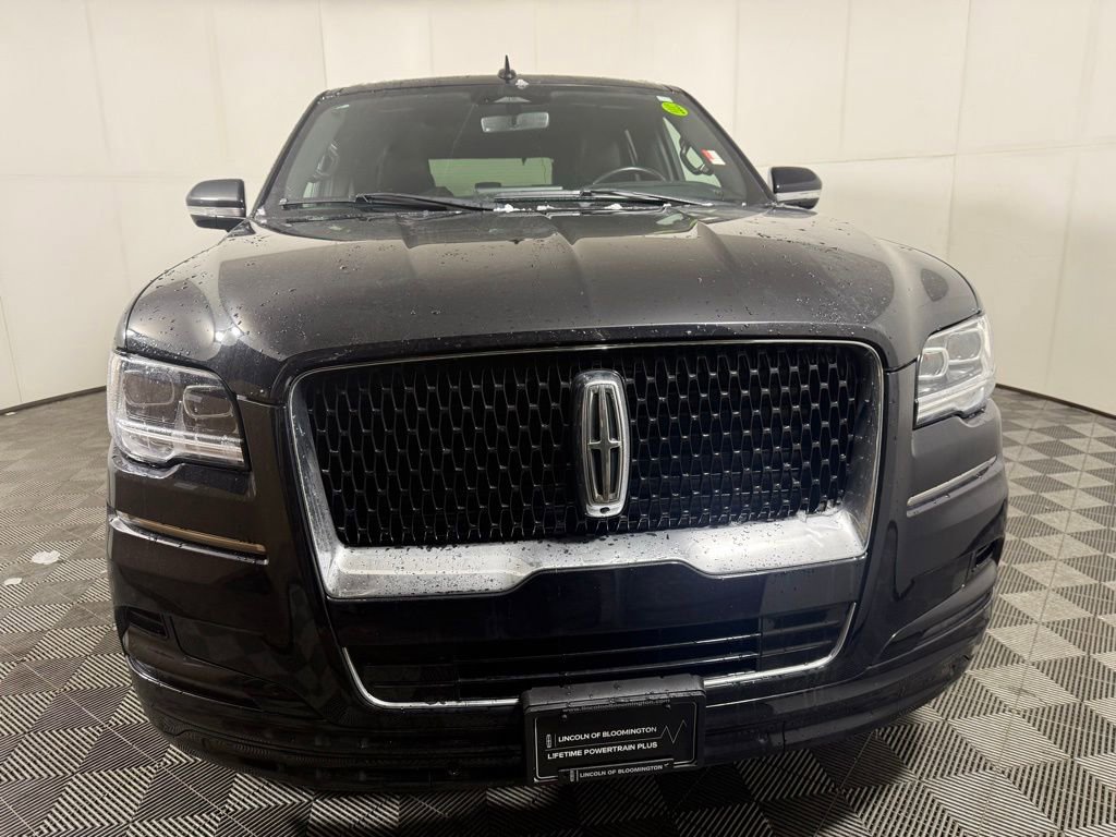 Certified 2023 Lincoln Navigator Reserve image 10