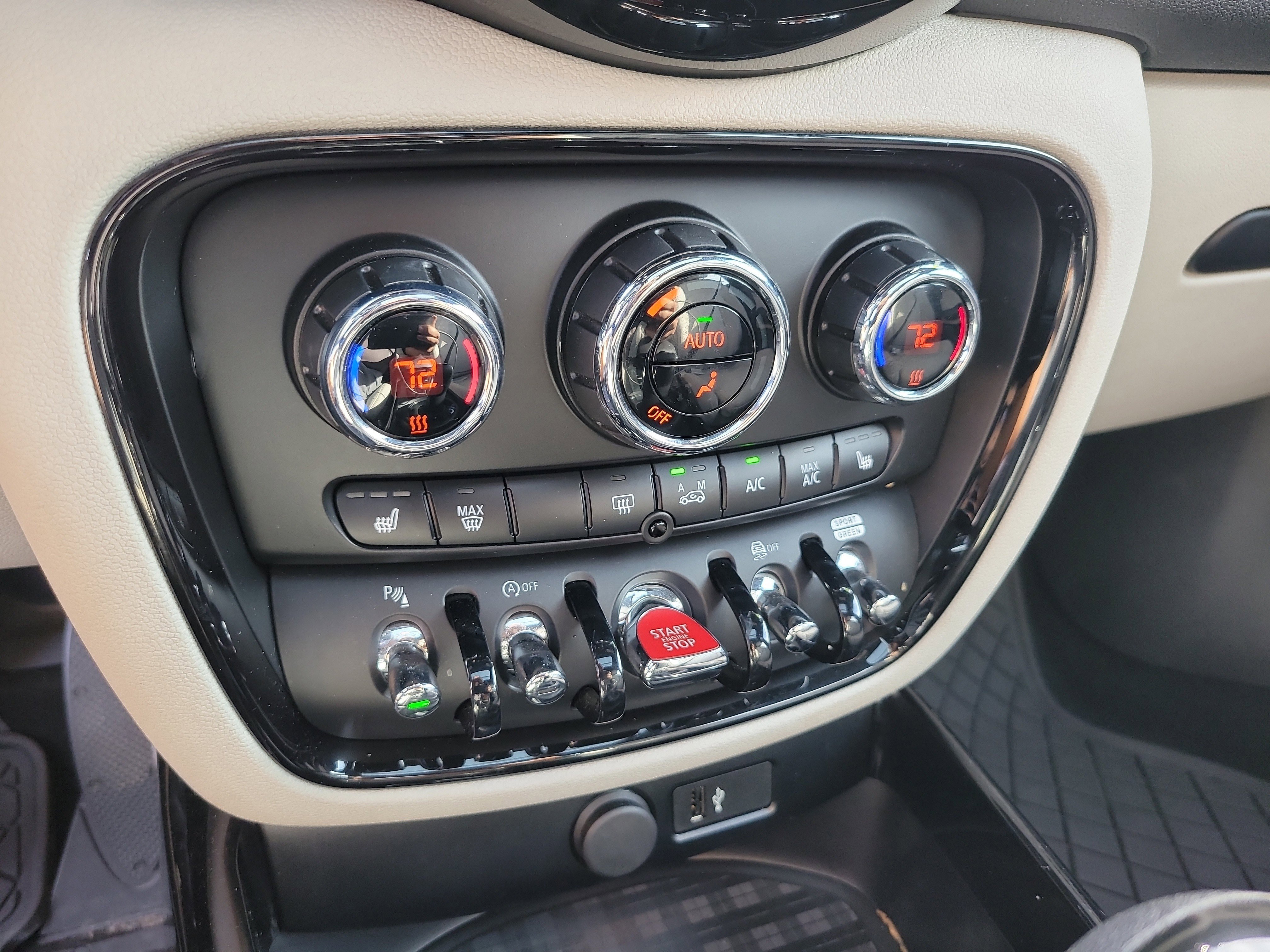 Used 2023 MINI Cooper Clubman S image 25