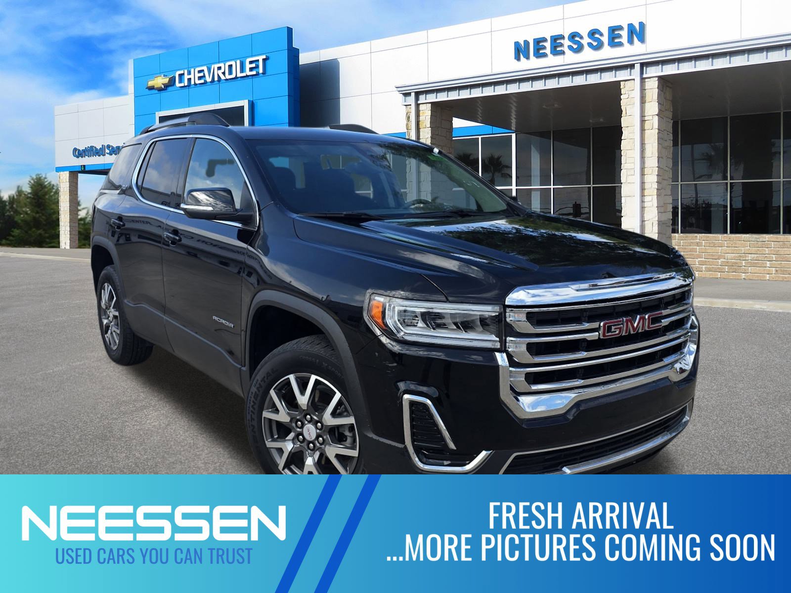 Used 2023 GMC Acadia SLE w/ Driver Convenience Package