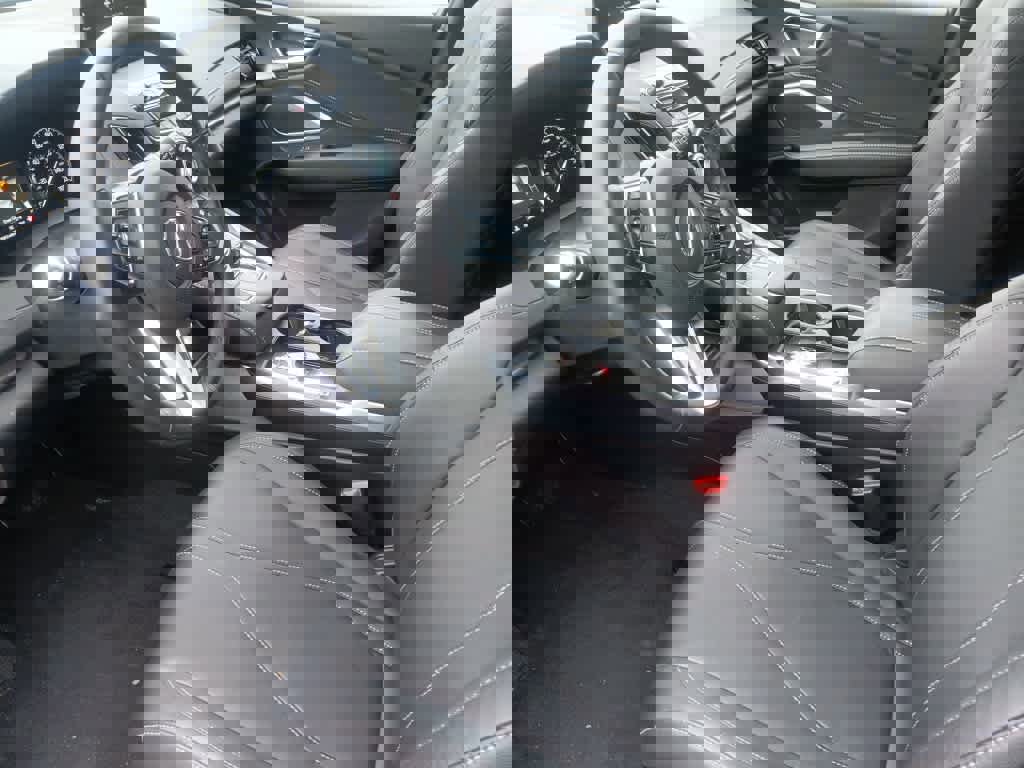 Used 2025 Acura RDX SH-AWD image 18