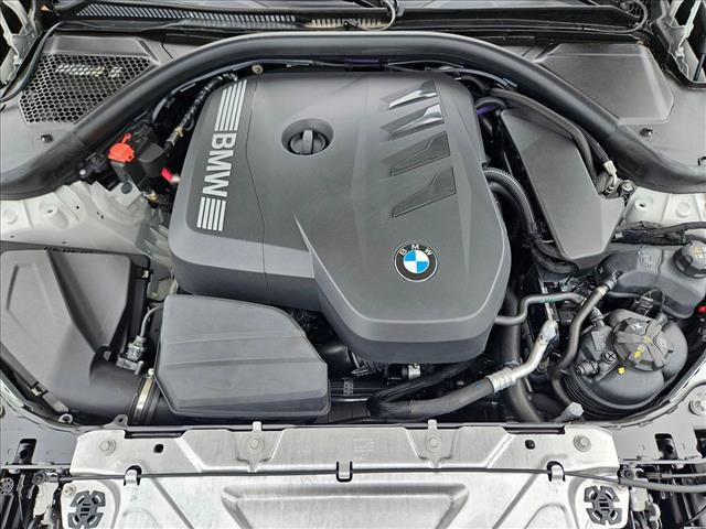 Used 2026 BMW 330i xDrive Sedan w/ Premium Package AWD/4WD image 16
