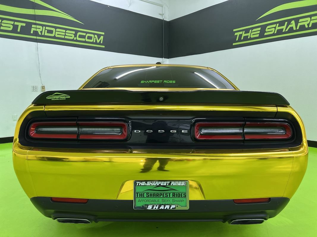 Used 2022 Dodge Challenger R/T RWD image 8