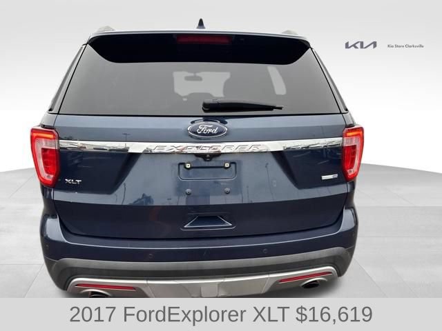 Used 2017 Ford Explorer XLT w/ Equipment Group 201A AWD/4WD image 7
